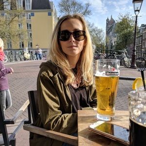 Meet your Posher, Aileen